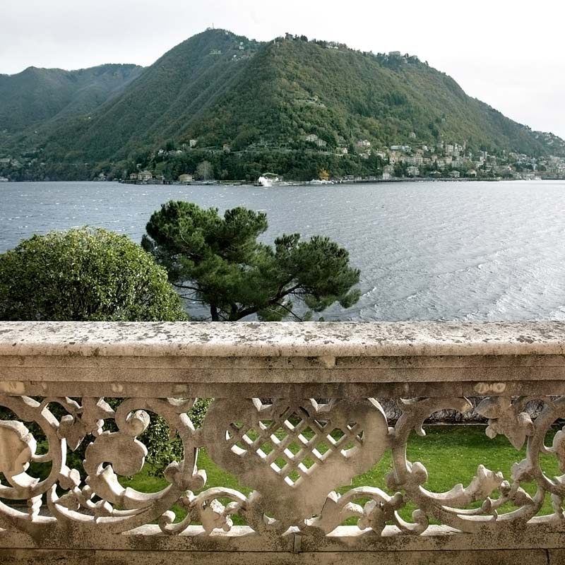 a Downtown Villa overlooking Lake Como